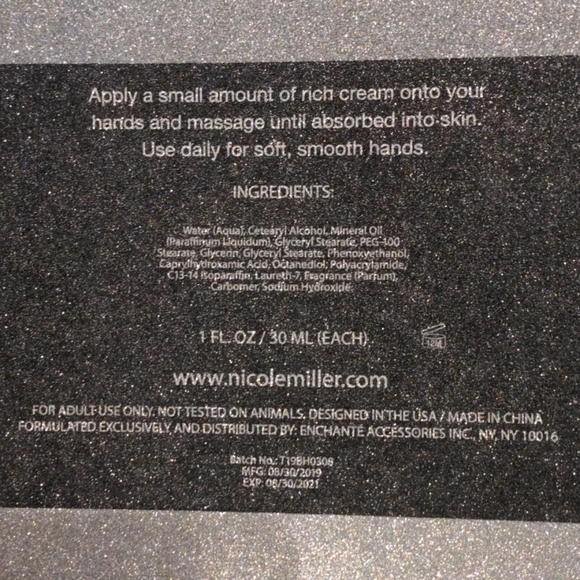 NIB Nicole Miller Hand Cream Collection - Picture 7 of 8